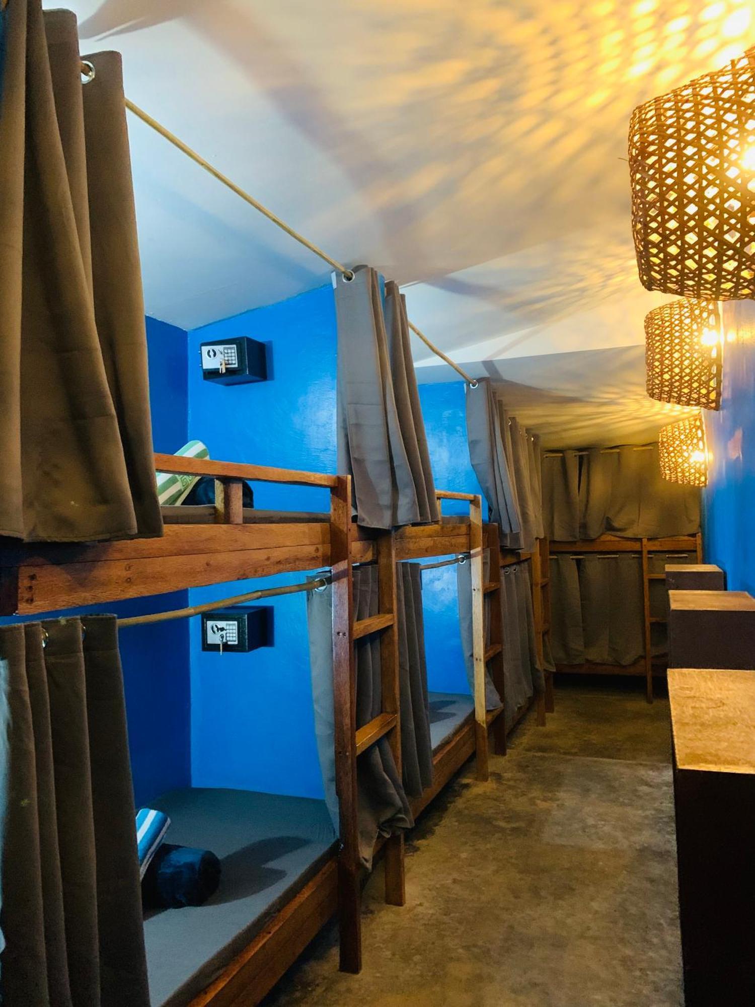 Jaydy Hostel 卢纳将军城 外观 照片
